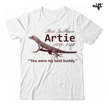 Artie the Lizard from SBTB R.I.P. Unisex T-shirt